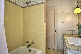 Cottage With Private Pool - Walk To Lake Wales!