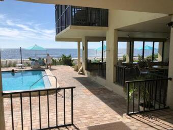 #303 Shores Of Madeira