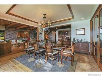 Blue Mahina At Sunset Beach Home