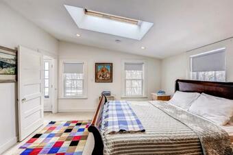 Ipswich Cottage With Beautiful Views, 5 Mins To Beach