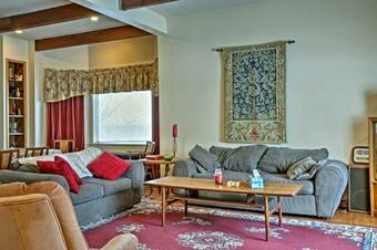 Downtown Bessemer House Near Skiing And Snowmobiling