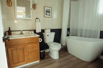 Juniper Cottage On The Bay