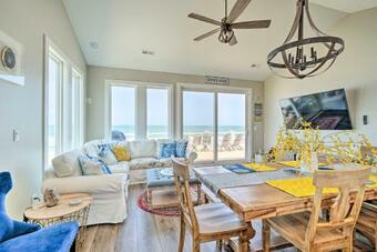 Beachfront Oasis 2 Huge Decks, Bbq And Views!