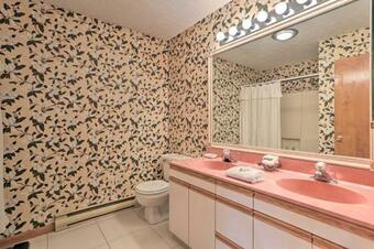 Big Bass Resort Home Deck, Beaches And More!