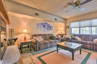 Apartamento Lakefront Condo With Pool Access-1min To Big Boulder!