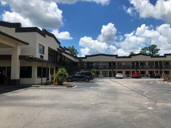Motel Surestay Hotel By Bw Conway