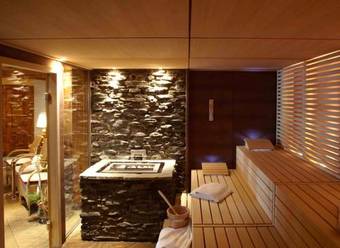 Sporthotel Lor�nser