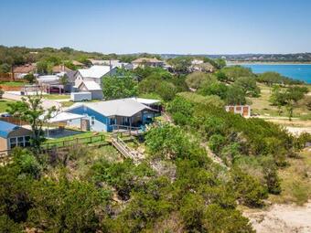 Ledgerock Home