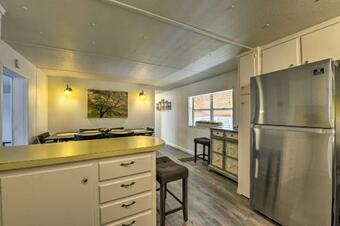 Mid-century Lake Whitney Home With Private Dock And Yard!