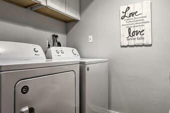 Rhinelander Hideaway With Dock On Velvet Lake!