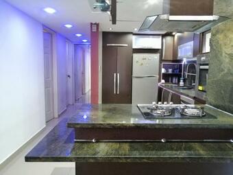 Apartamento Amplio Y Con Hermosa Vista A La Bah�a De Porlamar