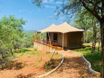 Zingela Nature Reserve - Baobab Tented Camp