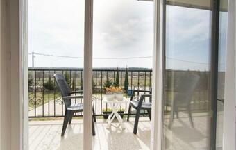 Three-bedroom Holiday Home In Bukovic