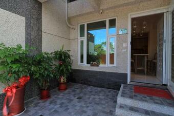 Bed & Breakfast ??????? ???