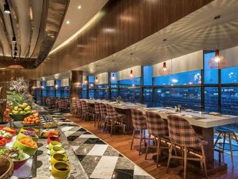 Hotel Pullman Nanjing Lukou Airport