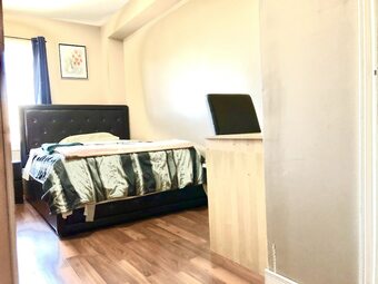 Room Around York University Subway