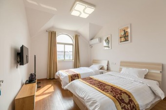 Xixili Disney 1st Branch