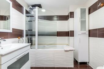 Apartamentos Travel Habitat Torres Serranos B