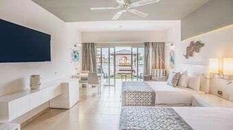 Hotel Grand Muthu Almirante Beach