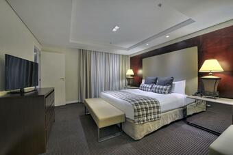 Hotel Deville Prime Porto Alegre