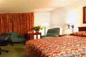 Clarion Hotel Airport/graceland Area