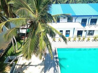 Hotel Stay Inn 1990 -new Sunny Fish