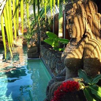 Hostal Aabi's At Byron