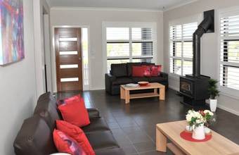 Serviced Houses Gowanbrae