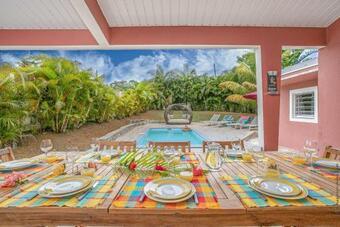 Villa Tracee / Sleep In World