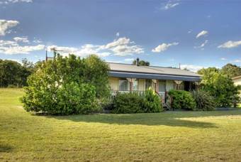 Cottages On Lovedale