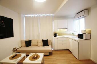 Floridablanca Garden Apartment By Rental Olé