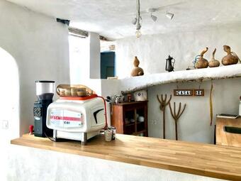 Hostal Casa 3 Guesthouse And Artist Residence