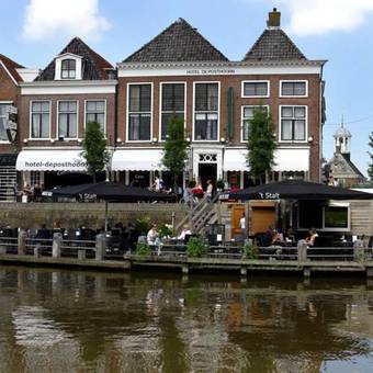 Hotel Caf� Restaurant De Posthoorn