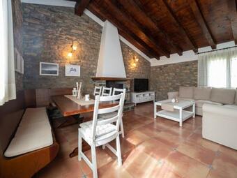 Eva Y Mar�a Casa Rural