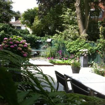 Bed & Breakfast B & B Aan 't Volkspark