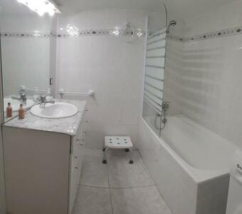 Eva & Travel - Cal Manco