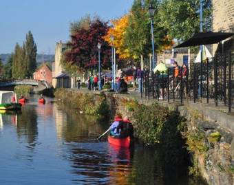 Waterfront Lodge Hotel