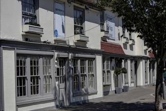 Best Western Ship Hotel