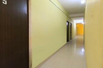 Oyo 63322 Hotel Bridge Corner