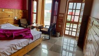 Mountain Shadow Homestay