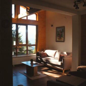 ???? ????/villa Mischa