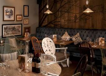 Coach & Horses Hotel