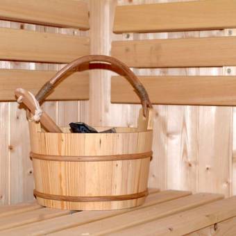 Gwesty'r Emlyn Hotel