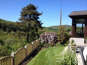 Hostal Hill Crest Country Guest House