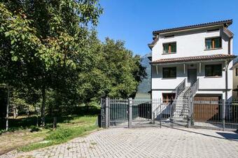 Bed & Breakfast Adeline