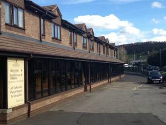 Sandpiper Hotel & Restaurant