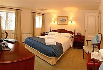 Greenhills Country Hotel