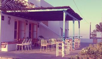 Apartamento Under The Palm Tree Studios