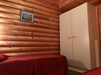 Petajalinna. The Lake House.