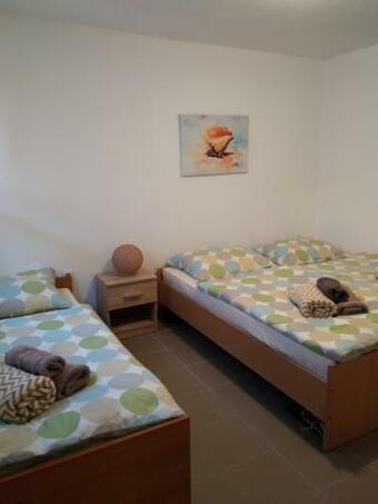 Apartman "vukovi?"